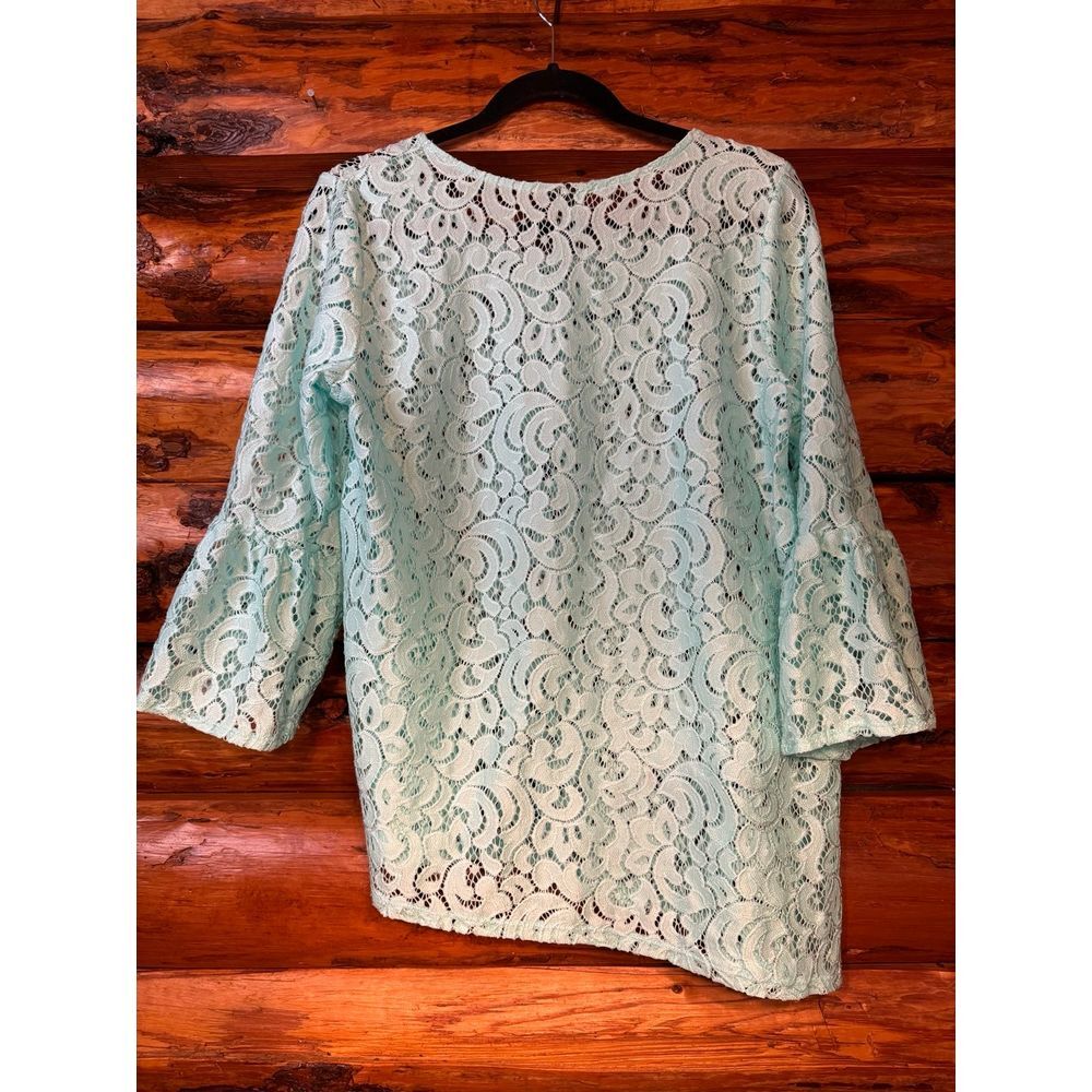 New Directions Mint Green Blouse Size Medium - Picture 5 of 7